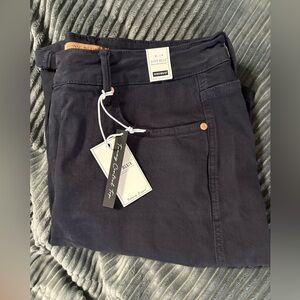 Judy Blue High Waist Tummy Control Navy Shorts Size 2XL NEW